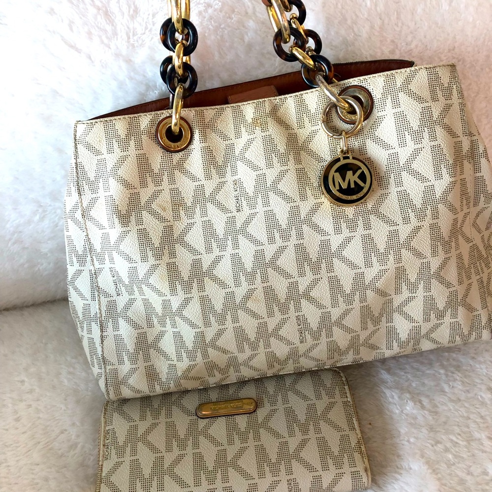 Michael Kors satchel with matching zip wallet